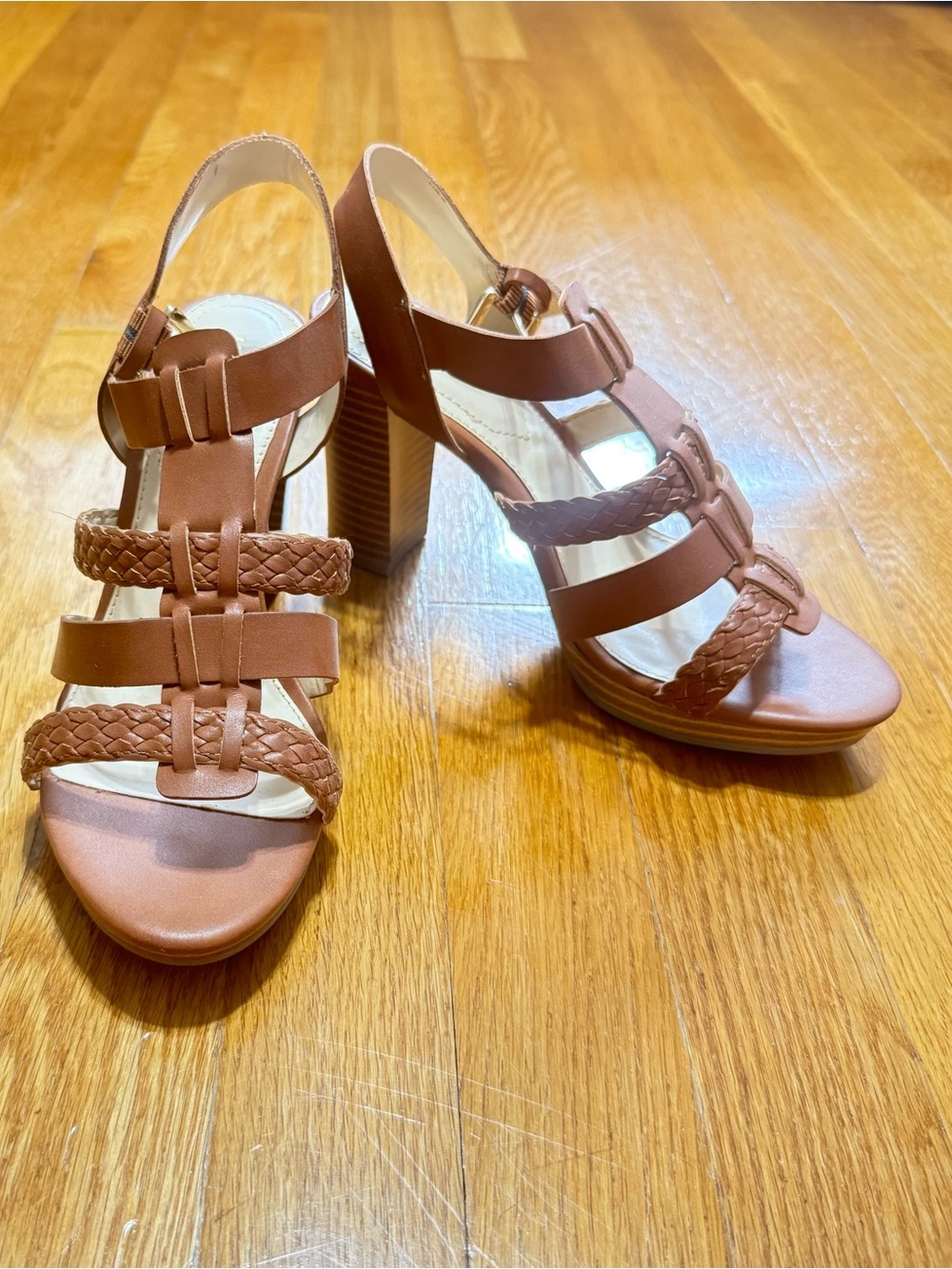 Liz Claiborne brown tan platform gladiator strappy heels (size 6)